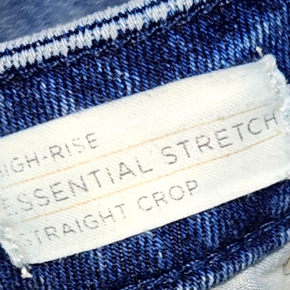 Lane Bryant High Rise Straight Crop Capri with Soft Worn-In Look-Size 20 - Picture 7 of 7